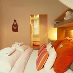 Heaven At 11, Your Deluxe With Personal Bathroom, Kitchenette & Terrace