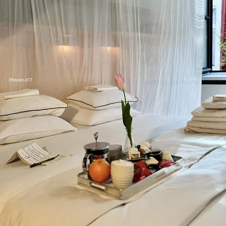 Heaven At 11, Your Deluxe With Personal Bathroom, Kitchenette & Terrace 4* Ghent