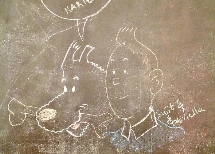 Heaven At 11, Your Deluxe With Personal Bathroom, Kitchenette & Terrace 3* Gent