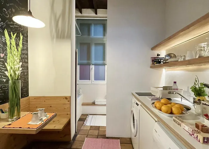 Heaven At 11, Your Deluxe With Personal Bathroom, Kitchenette & Terrace 3*